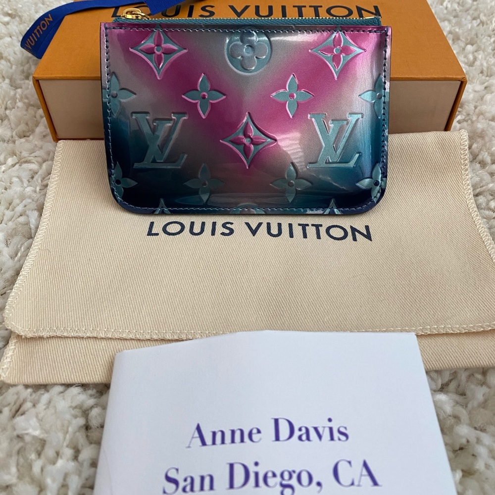 💗SOLD! Louis Vuitton Gradient Key Pouch💗